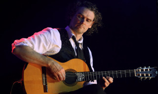 Man guitar stage concert show - alain tasso free wallpaper