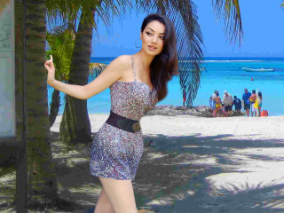 Woman short dress beach palm - a short dress free wallpaper for desktop
