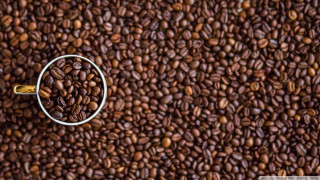 Cup coffee beans table spoon - a spoon free wallpaper
