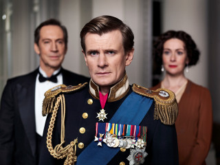 Man uniform woman dress man - preraphaelitism free wallpaper