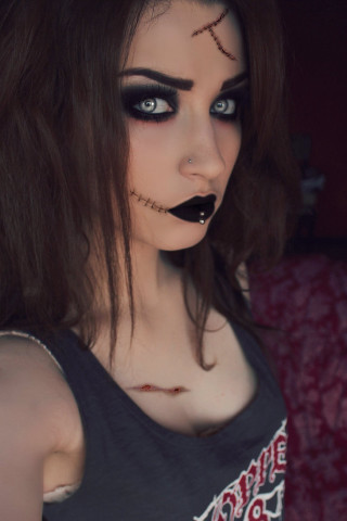 Woman makeup art face body - free dark wallpaper for mobile