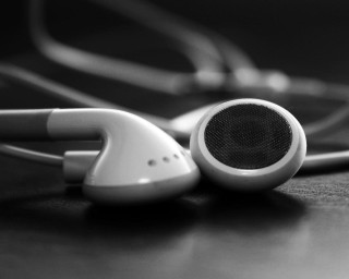 Headphones table phone cord steam - free textures wallpaper for desktop