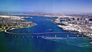 Bridge water city foreground background - aerial free wallpaper