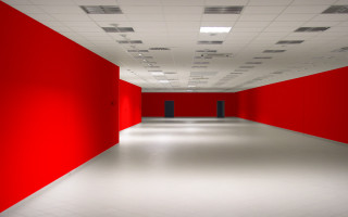 Long hallway red walls white - red wall free wallpaper