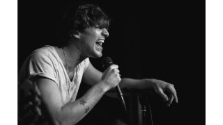 Man singing microphone stand black - david boyd free wallpaper