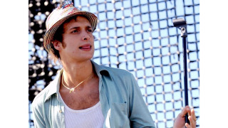 Man holding baseball bat hat - david boyd free wallpaper