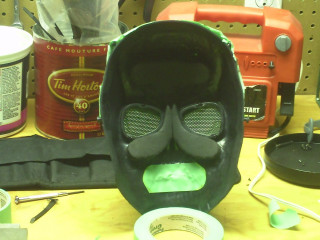 Foam mask green substance face - eamon everall free wallpaper