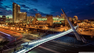 Bridge night city lights traffic - a traffic light free wallpaper