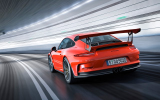 Red porsche sports car tunnel - path free wallpaper