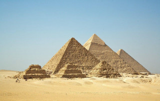 Pyramids desert sky people sacred - a few person free wallpaper