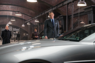 Man suit tie car garage - two man free wallpaper