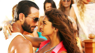 Man woman standing together crowd - a man and woman free wallpaper