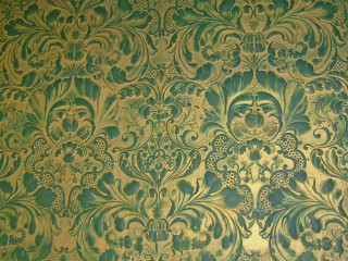 Green gold pattern clock ornate - the wall next free wallpaper