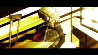 Woman yellow outfit standing room - a yellow light free wallpaper