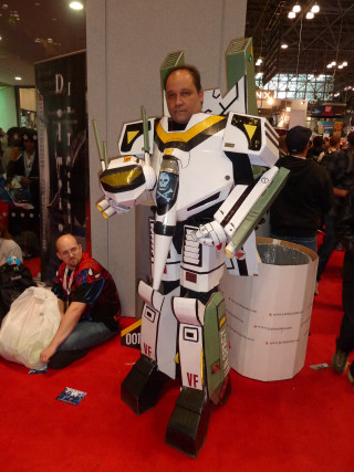 Man robot suit giant robot - giant free wallpaper for mobile