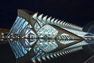 Building large glass window nighttime - perfect symmetry free wallpaper