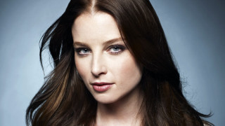 Woman long hair posing blue - free portrait wallpaper for desktop