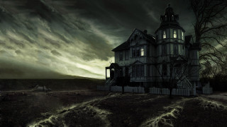 Creepy house dark sky cloud - a creepy house free wallpaper