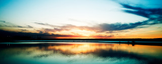 Sunset water clouds people shore - the shore free wallpaper