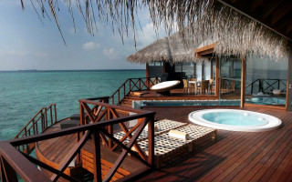 Hot tub deck ocean hut - a deck free wallpaper