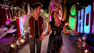 Man woman holding hands neon - a neon sign free wallpaper for desktop