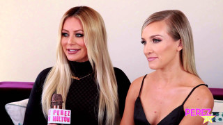 Women couch talking microphone conversation - a microphone in front free wallpaper for desktop