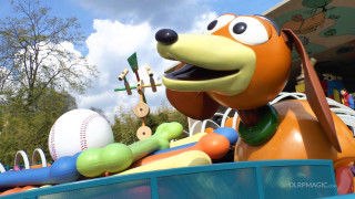 Dog statue toy truck baseball - roof free wallpaper for desktop
