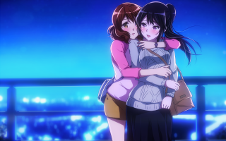 Girls hugging cityscape night lights - two girl free wallpaper