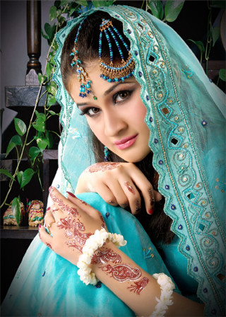 Woman blue dress veil henna - her chest free wallpaper for mobile