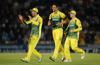 Three men yellow green uniforms - three man free wallpaper