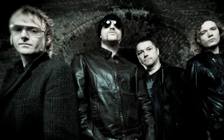 Men sunglasses brick wall group - post grunge free wallpaper