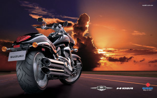 Motorcycle parked sunset clouds red - rim light free wallpaper