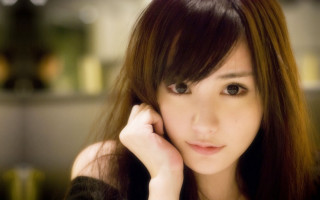 Woman long hair black shirt 15 - chen lu free wallpaper