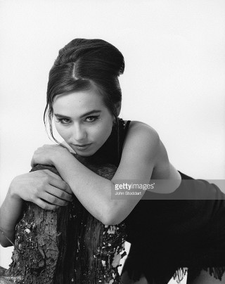 Woman leaning tree arms crossed - ancell stronach free wallpaper for mobile