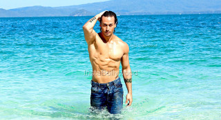 Man ocean shirtless arm raised - bikash bhattacharjee free wallpaper