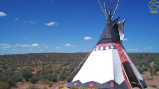 Teepee desert sky clouds background - enguerrand quarton free wallpaper