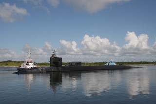 Submarine floating water dock boat - felixkelly free wallpaper