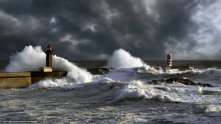 Lighthouse waves ocean cloudy sky - arthur b. carles free wallpaper