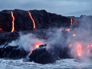 Lava flowing ocean lava pouring - unreal free wallpaper