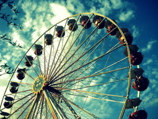 Ferris wheel sky background clouds - the top free wallpaper