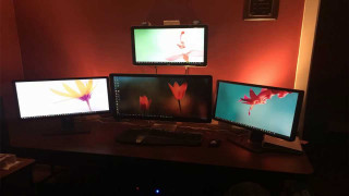 Three computer monitors desk red - free neon wallpaper for desktop