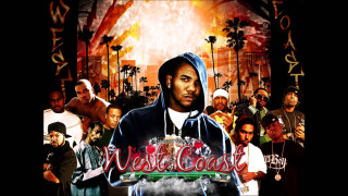 Man hoodie group city palmtrees - free aesthetic wallpaper for desktop