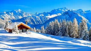 Cabin snowy mountain range trees - beautiful landscape free wallpaper