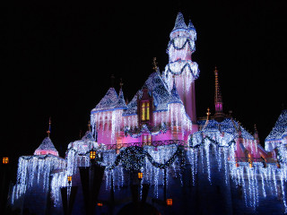 Castle lights decorations nighttime clock - decoration free wallpaper for desktop