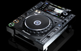 Dj turntable controller black surface - epsylon point free wallpaper