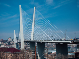 Bridge tower city background skyline - side and a city in the background free wallpaper