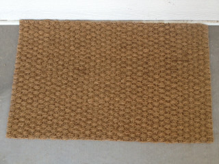 Cat laying rug floor doorway - a rug free wallpaper