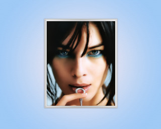 Woman blueeyes ring mouth bluebackground 2 - a white frame free wallpaper