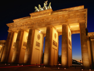 Large building columns statues nighttime 3 - berlin secession free wallpaper for desktop