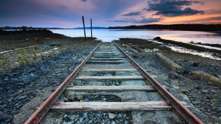 Train track sunset water city - great free wallpaper